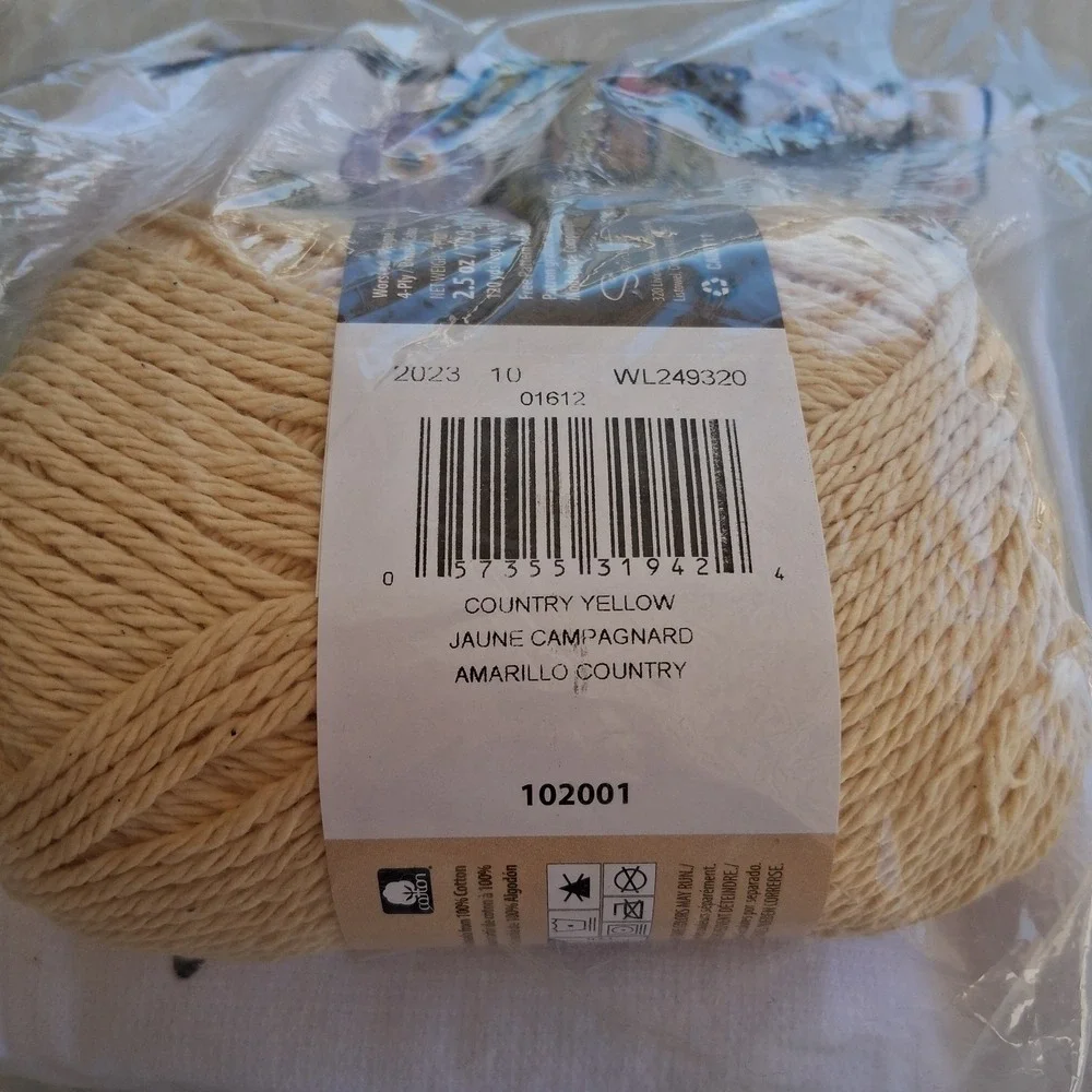 Mary Maxim Curious Cats Hanging Kitchen Towel Kit No. 95453N Sugar 'n Cream Yarn